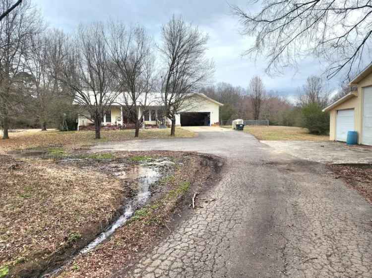 House For Sale in 1310, North Harmony Road, Clarksville, Arkansas