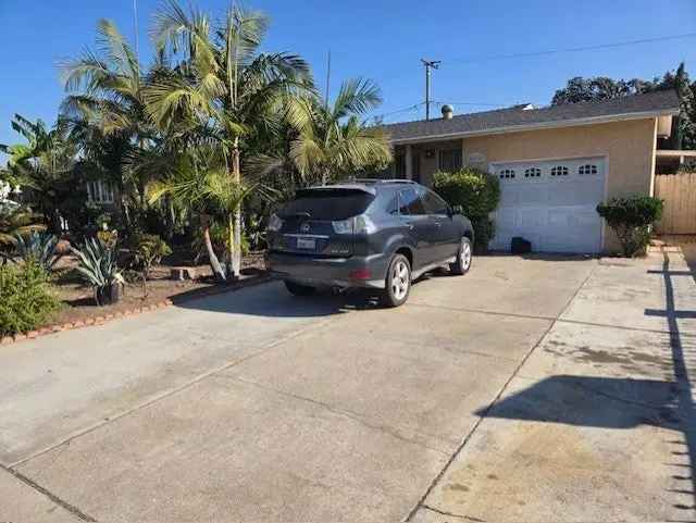 House For Sale in 509, South Poplar Street, Santa Ana, California