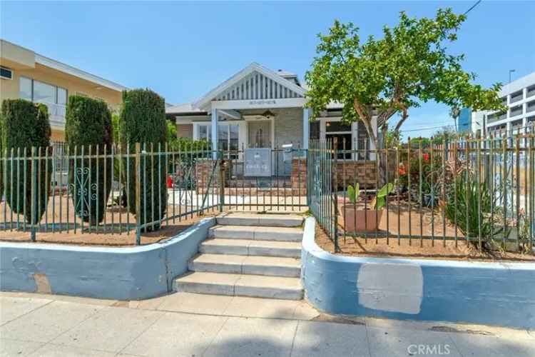 House For Sale in 1417, North Kenmore Avenue, Los Angeles, California