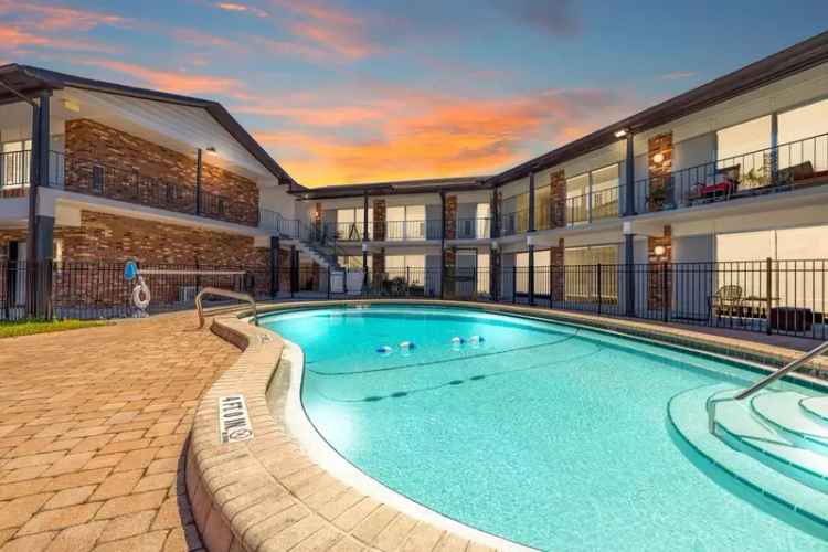 Rent Apartments in Cocoa Village with Modern Amenities and Pool