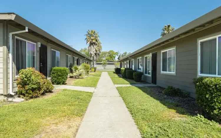 Rent Apartments in Alamo Gardens Vacaville California