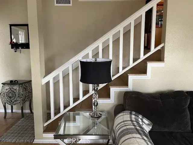 House For Sale in 210, Glendora Avenue, Long Beach, California