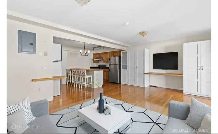 Rent Apartment Unit in New York City with Private Garden and Terrace