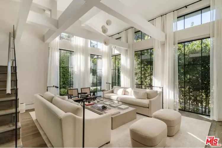 Luxury Buy Home in Brentwood with Designer Details and Private Pool