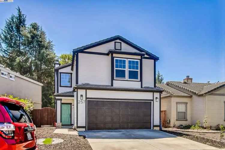 House For Sale in 257, Stranahan Circle, Clayton, California