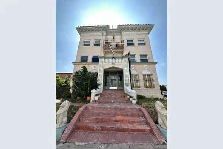 Buy Art Deco Apartment Building in Los Angeles with Unique Features