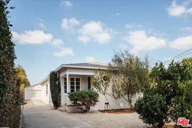 House For Sale in 2659, Pirtle Street, Los Angeles, California