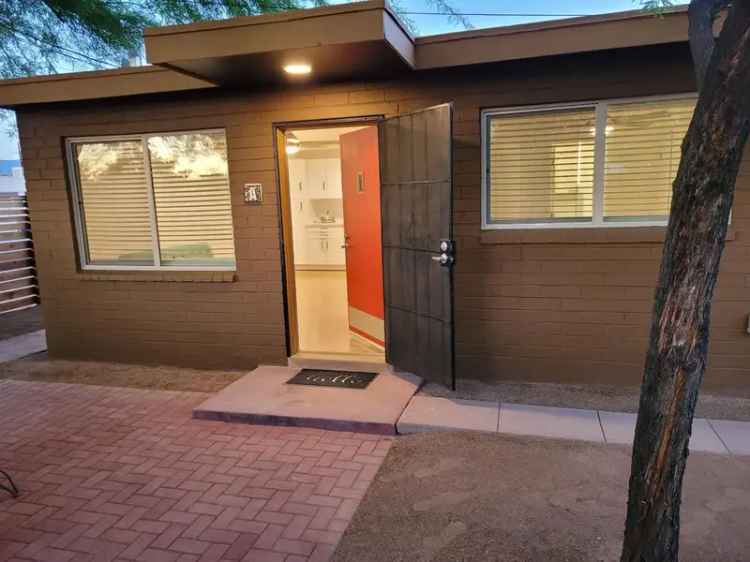 Luxury Furnished Apartment Unit for Rent with Private Yard in Tucson