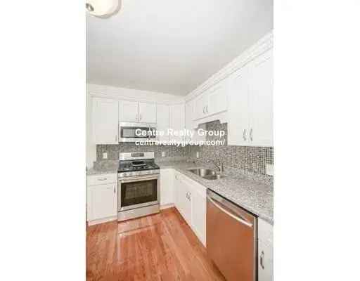 Rent 4 Bedroom Apartment in Cambridge MA with Modern Features