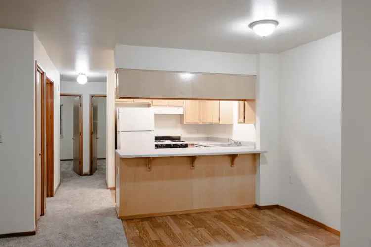 Rent Spacious Apartments Near Washington Square in Portland