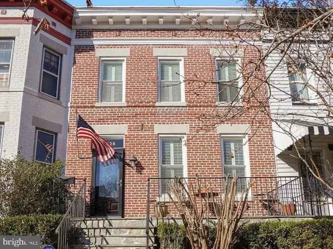 House For Sale in 1428, A Street Northeast, Washington, District of Columbia