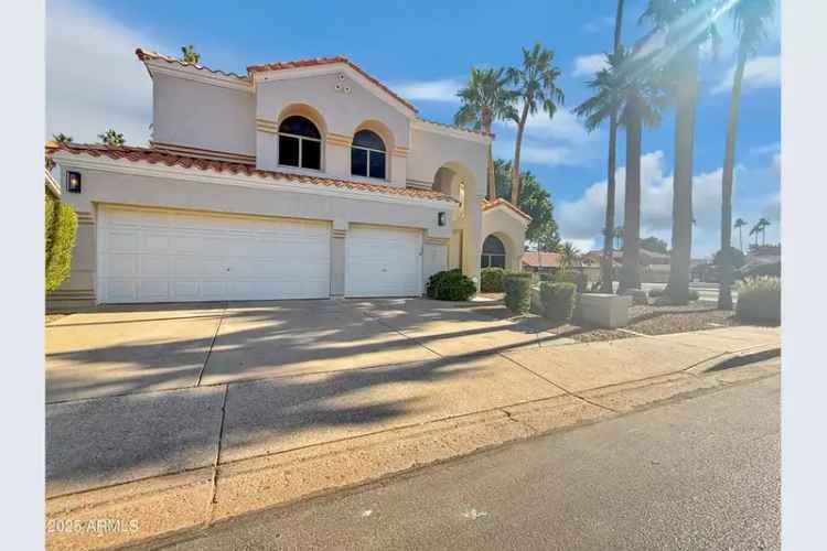 Buy Wilshire model home in Arrowhead Ranch with golf course views and pool