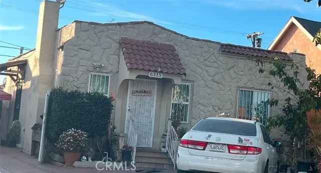 House For Sale in 6315, Madden Avenue, Los Angeles, California