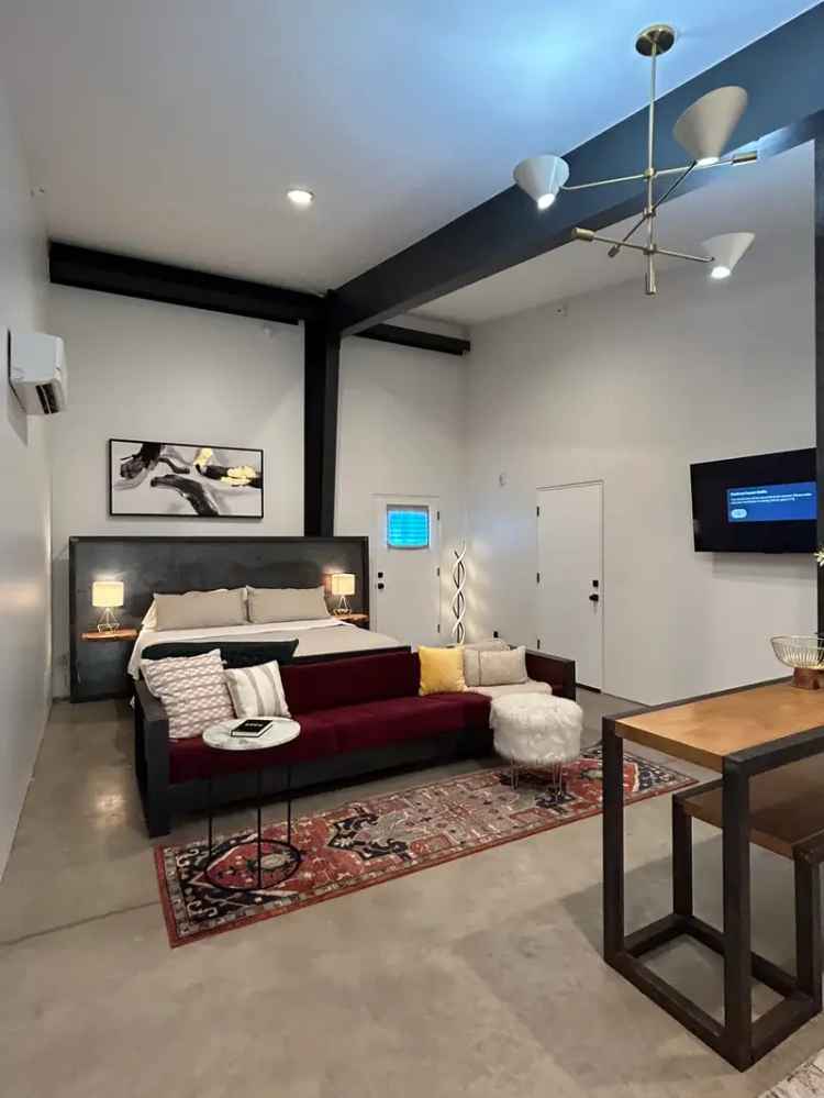 Rent Apartment Unit in Ironworks District with Modern Furnishings