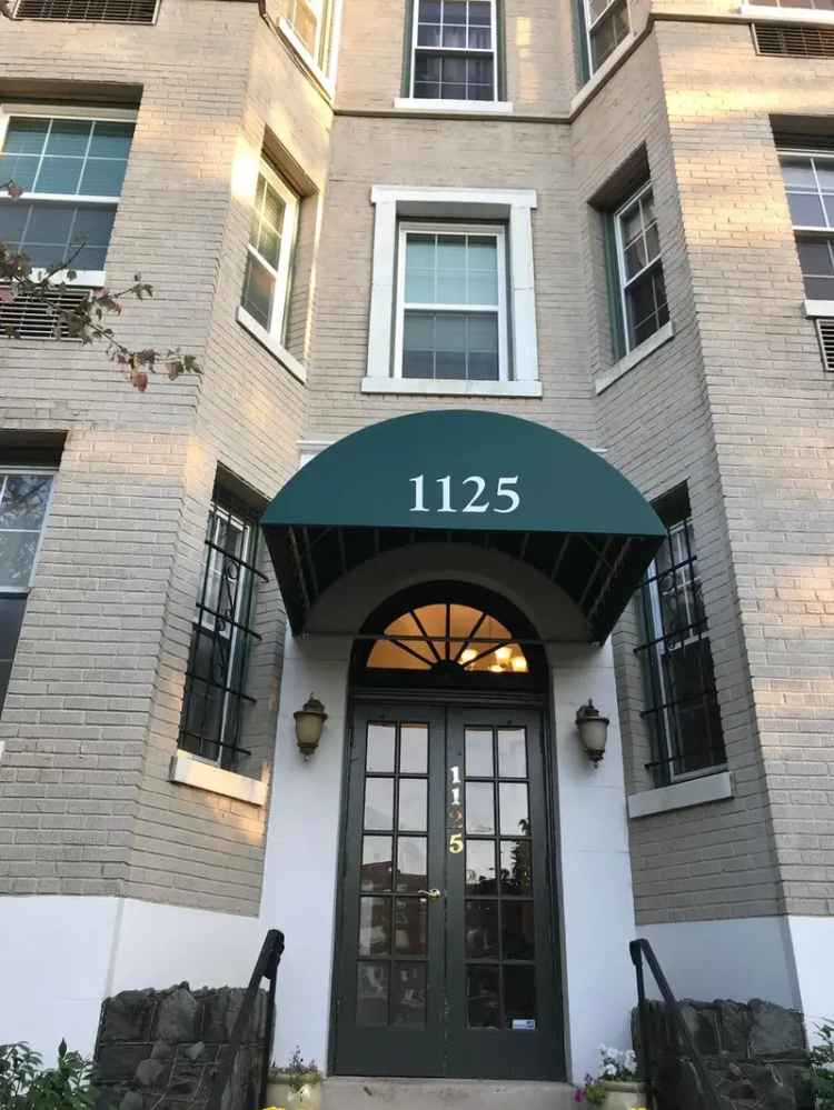 Rent a 1 Bedroom Apartment in a Secure Garden Building on Capitol Hill