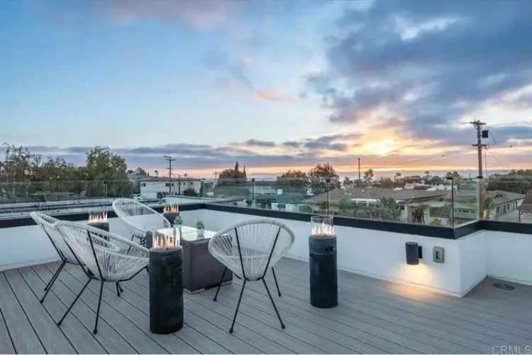 Contemporary home for sale in Historic Mission Hills with City Bay views