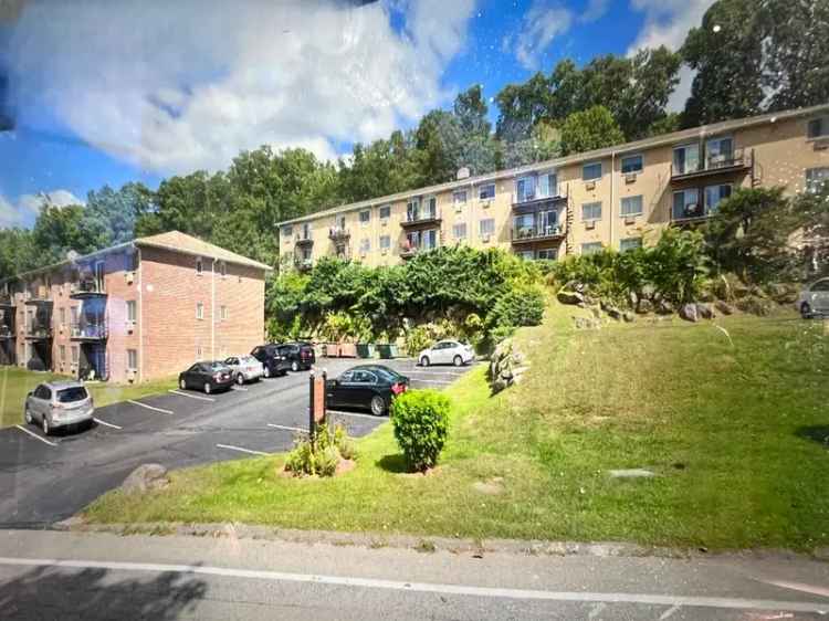 Rent Spacious Apartments with Updated Features in Croton-on-Hudson