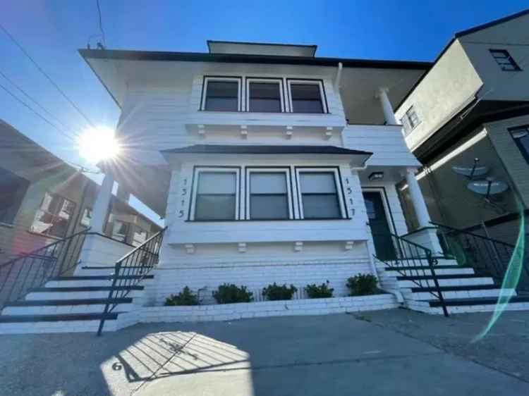 Rent Apartment Unit in Downtown Alameda with Luxury Features