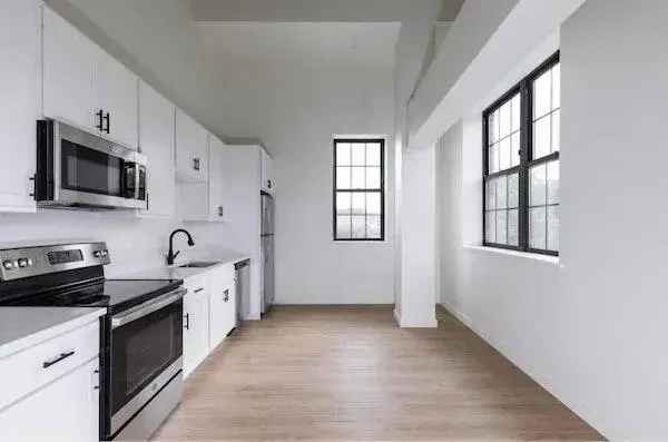 Rent Apartments at Academy Lofts in Poughkeepsie with Modern Amenities