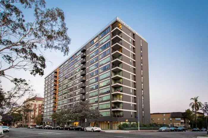 Rent Luxury Apartments in Koreatown with Stunning Interiors and Views