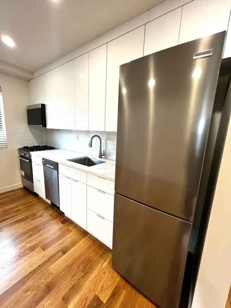 Rent Beautifully Renovated Apartment Unit in Astoria with Home Office