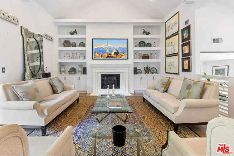 Cape Cod Family Home for Sale in Cheviot Hills with Modern Amenities