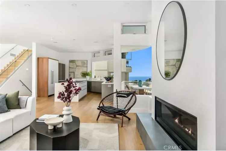 Buy Contemporary Home with Ocean Views in Laguna Beach