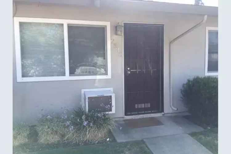 House For Sale in 2835, Santa Cruz Way, Sacramento, California