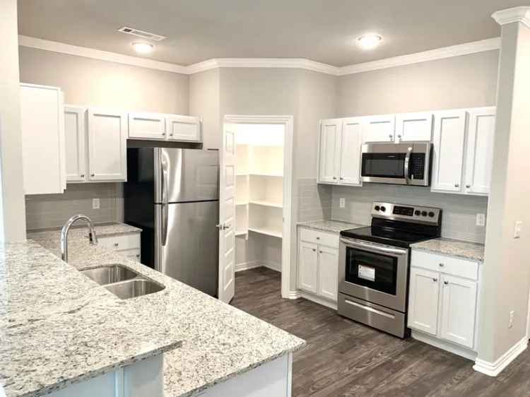 Rent Apartments in Bentonville with Luxurious Amenities and Style