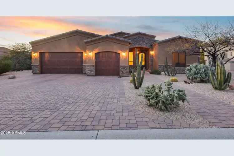 Buy House in Desert with Mountain Views and Eco-Friendly Features