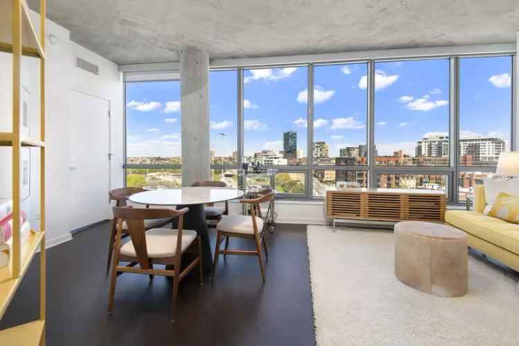 Rent Apartments in Chicago River West with Modern Amenities