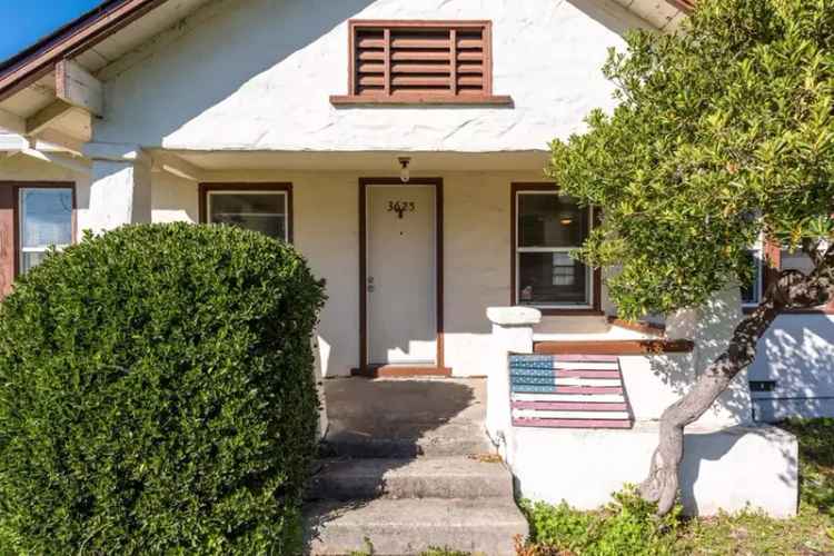 House For Sale in Santa Rosa, California