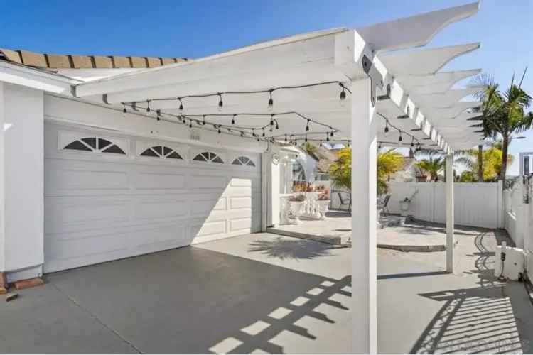 House For Sale in 1825, Isla del Carmen Way, San Diego, California