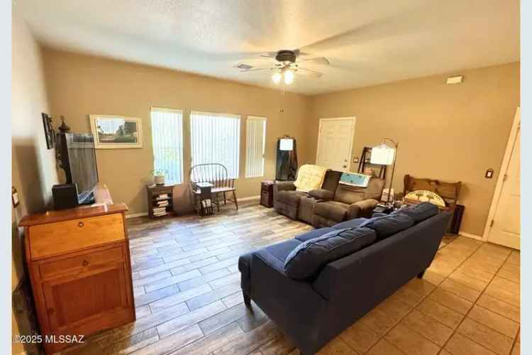 House For Sale in 434, South Meadowood Lane, Sierra Vista, Arizona