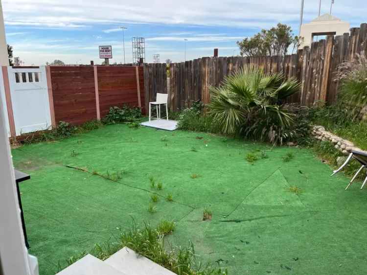 Rent Spacious House Near SDSU with Backyard and Parking