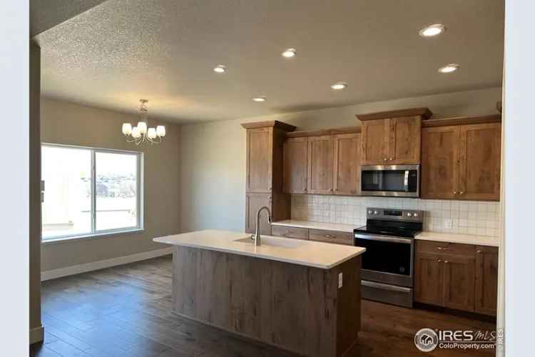 Buy Ranch Home with 3 Bedrooms and 2 Bathrooms in West Greeley