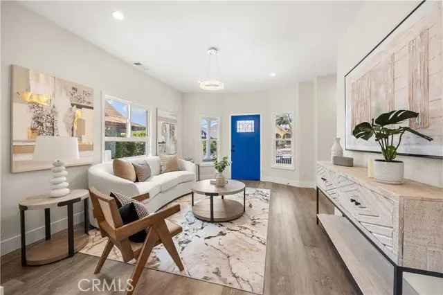 House For Sale in Los Angeles, California