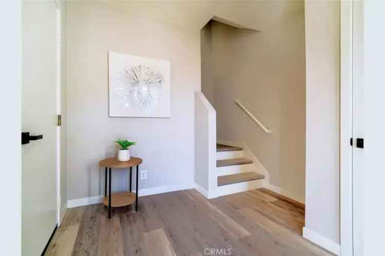 Rent Charming 3 Bedroom Condo in Desirable Murray Hill with Balcony