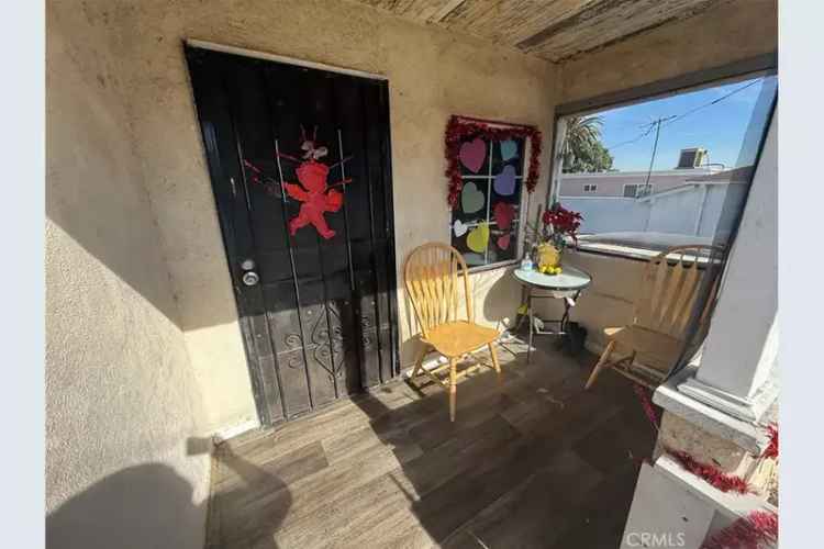 Buy House in San Pedro with Major Potential for Renovation