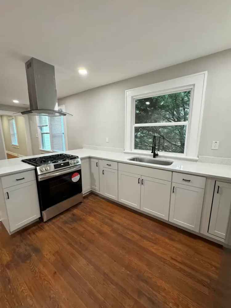 Rent Renovated Apartment Unit in Vibrant Kirkwood Edgewood Atlanta