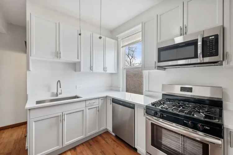 Rent Spacious 4 Bedroom Apartment in Woodlawn Hyde Park with Modern Amenities