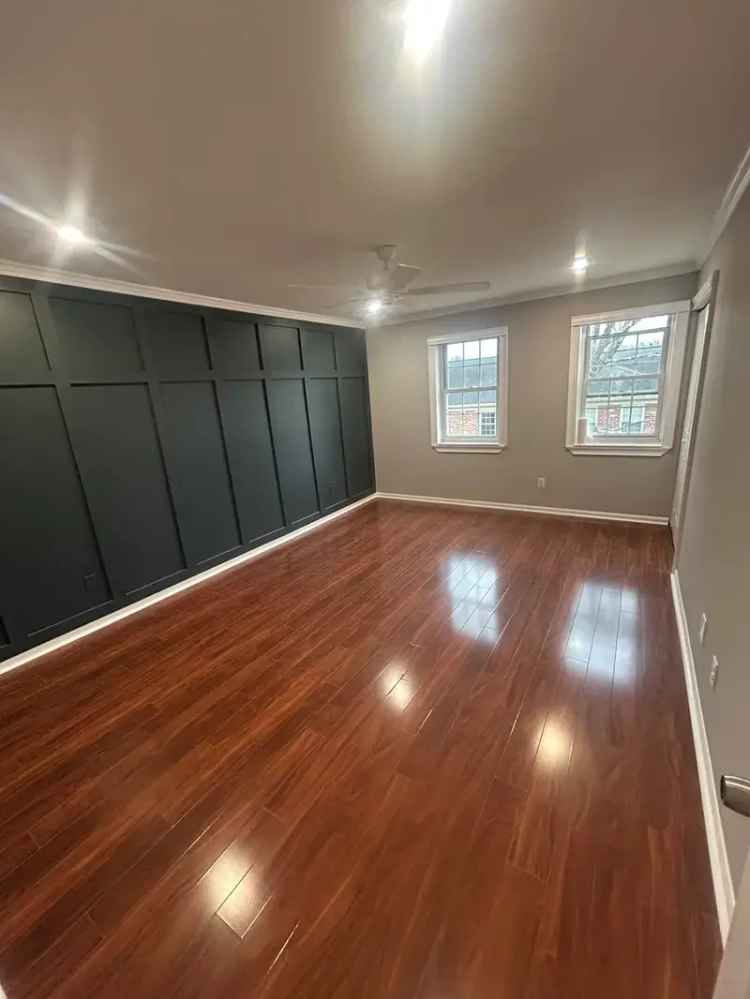 Rent a Beautifully Renovated Townhouse in Chatham Village