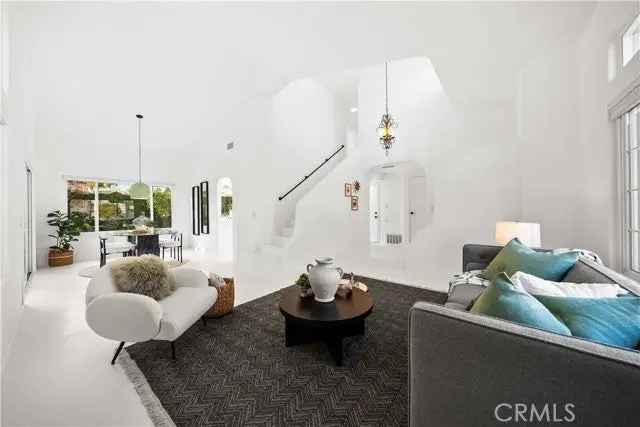 House For Sale in 15, Liliano, Irvine, California