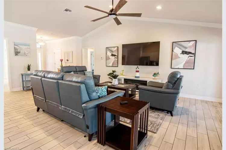 House For Sale in 2027, Kismet Parkway West, Cape Coral, Florida