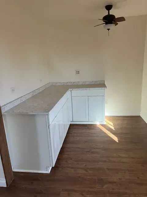 Rent Ranch Style House in Desirable West Side Area