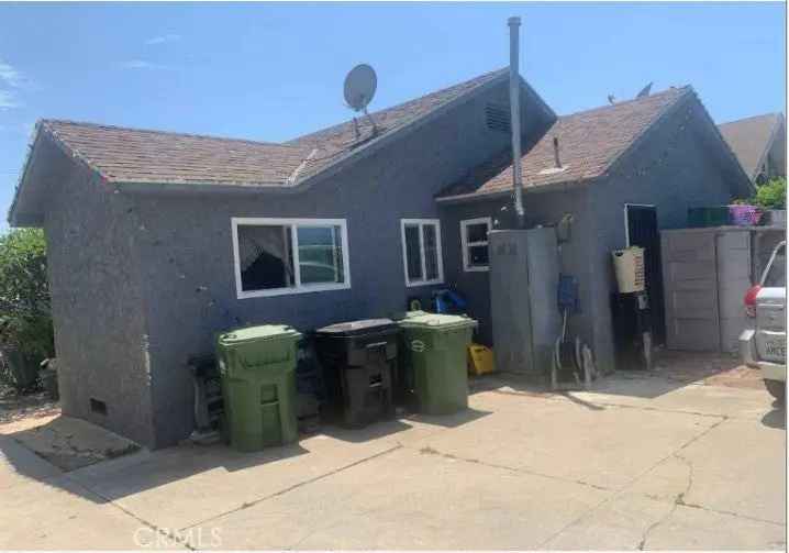 House For Sale in 3751, East 6th Street, California