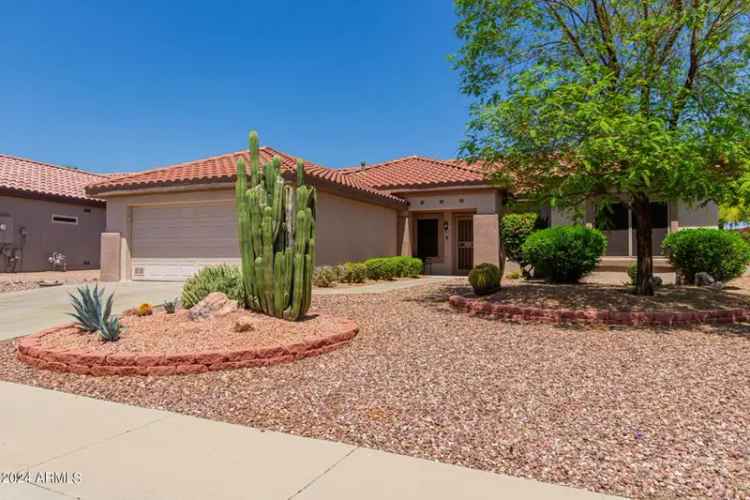 Buy Cozy 2 Bedroom Home in Sun City Grand with Entertaining Space