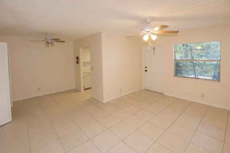 House For Sale in 221, Southeast 3rd Avenue, Boynton Beach, Florida