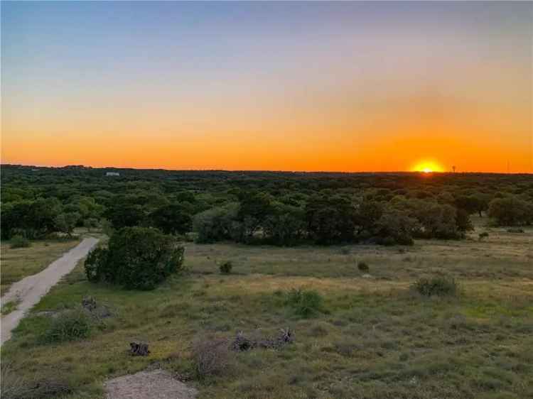 Buy Land in Hill Country with Privacy and Convenient Location