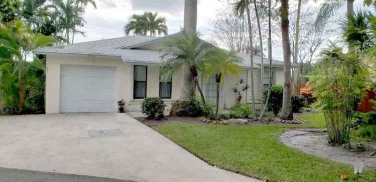 House For Sale in 14624, Sunset Pines Drive, Delray Beach, Florida